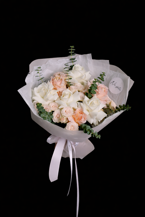 Brīvās Formas Rozā Mix Pušķis