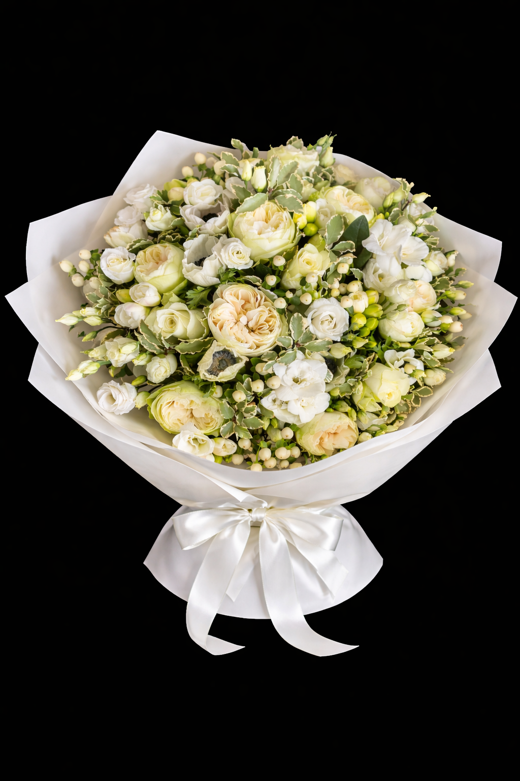 Klasiskas Formas Balts Mix Pušķis