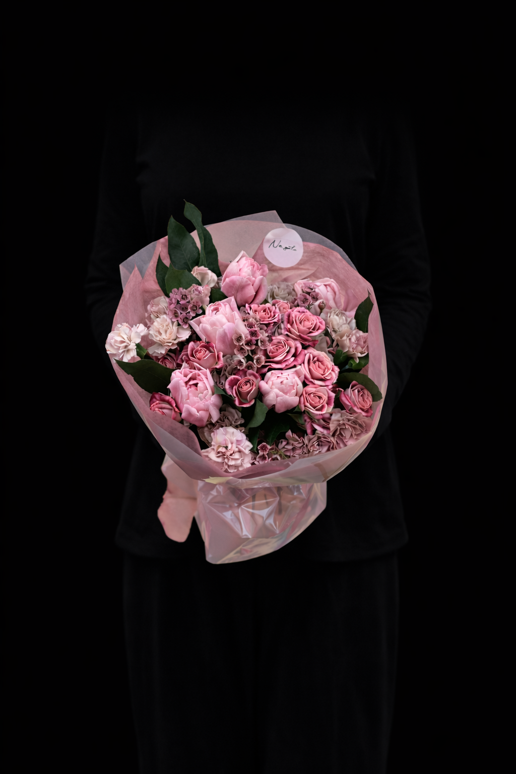 Klasiskas formas pavasara ziedu mix