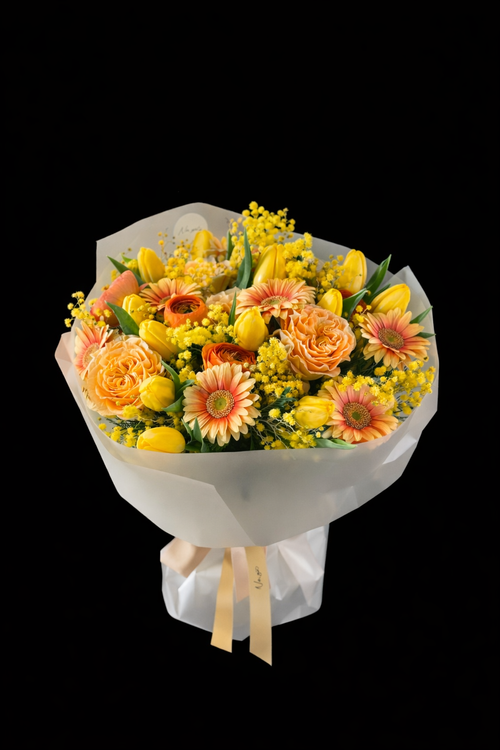 Pavasara ziedu mix klasiskas formas